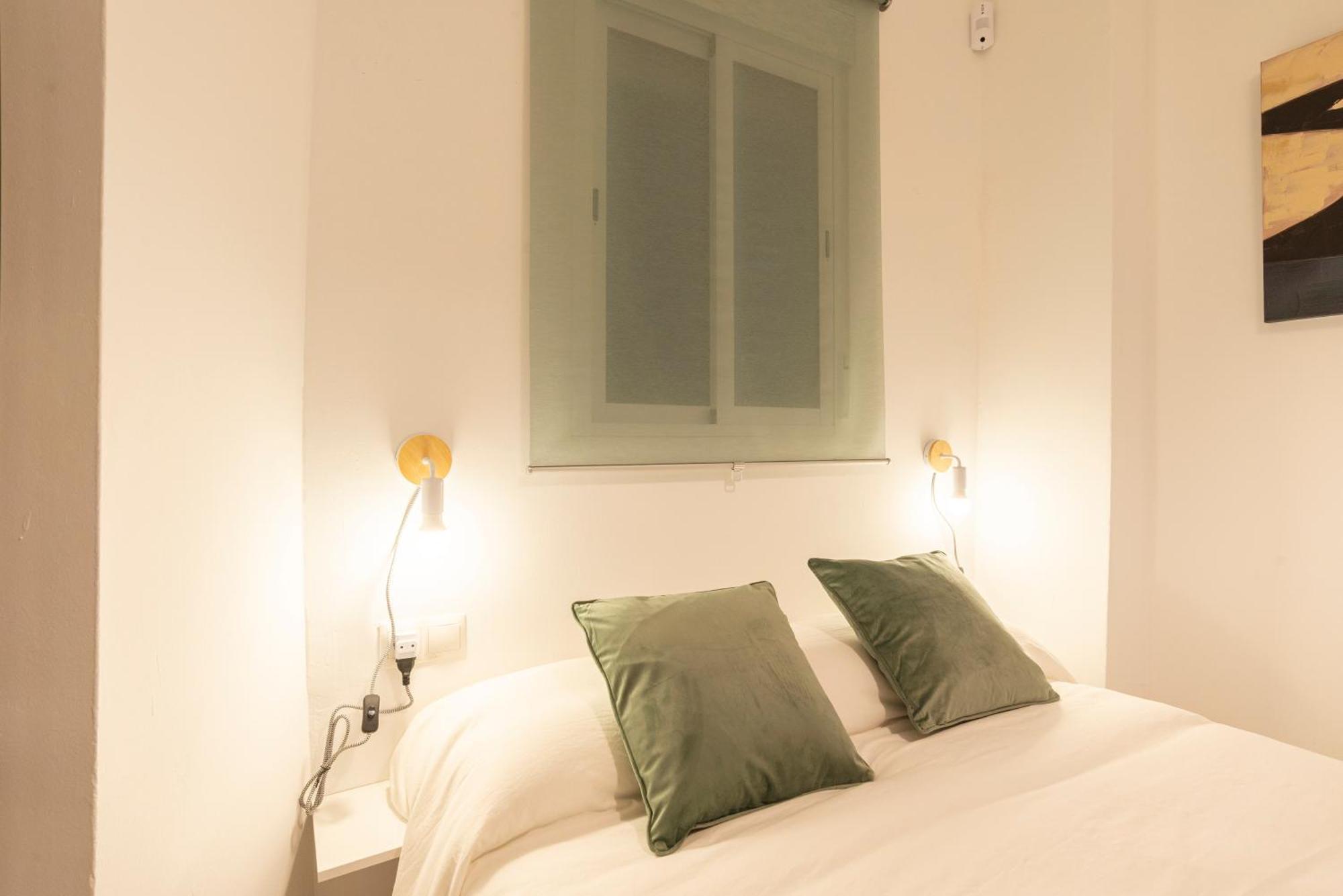 Center Apartment *